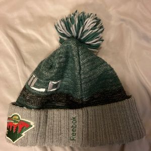 Minnesota wild winter hat